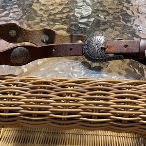 Vintage sterling silver conch belt🌺